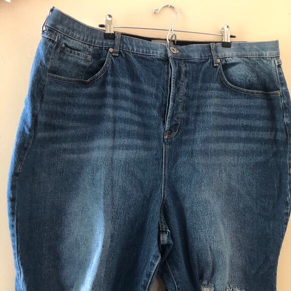 Torrid Jeans Feel the Fit Distressed Mom Size 26 S - Picture 3 of 10